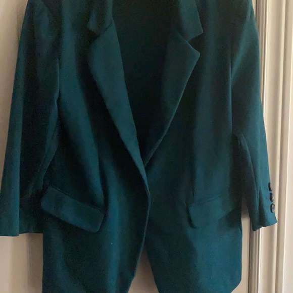 Blazer - Picture 3 of 3